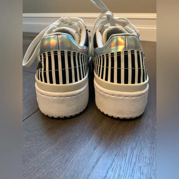 ADIDAS I ❤️ DANCE - Picture 5 of 16